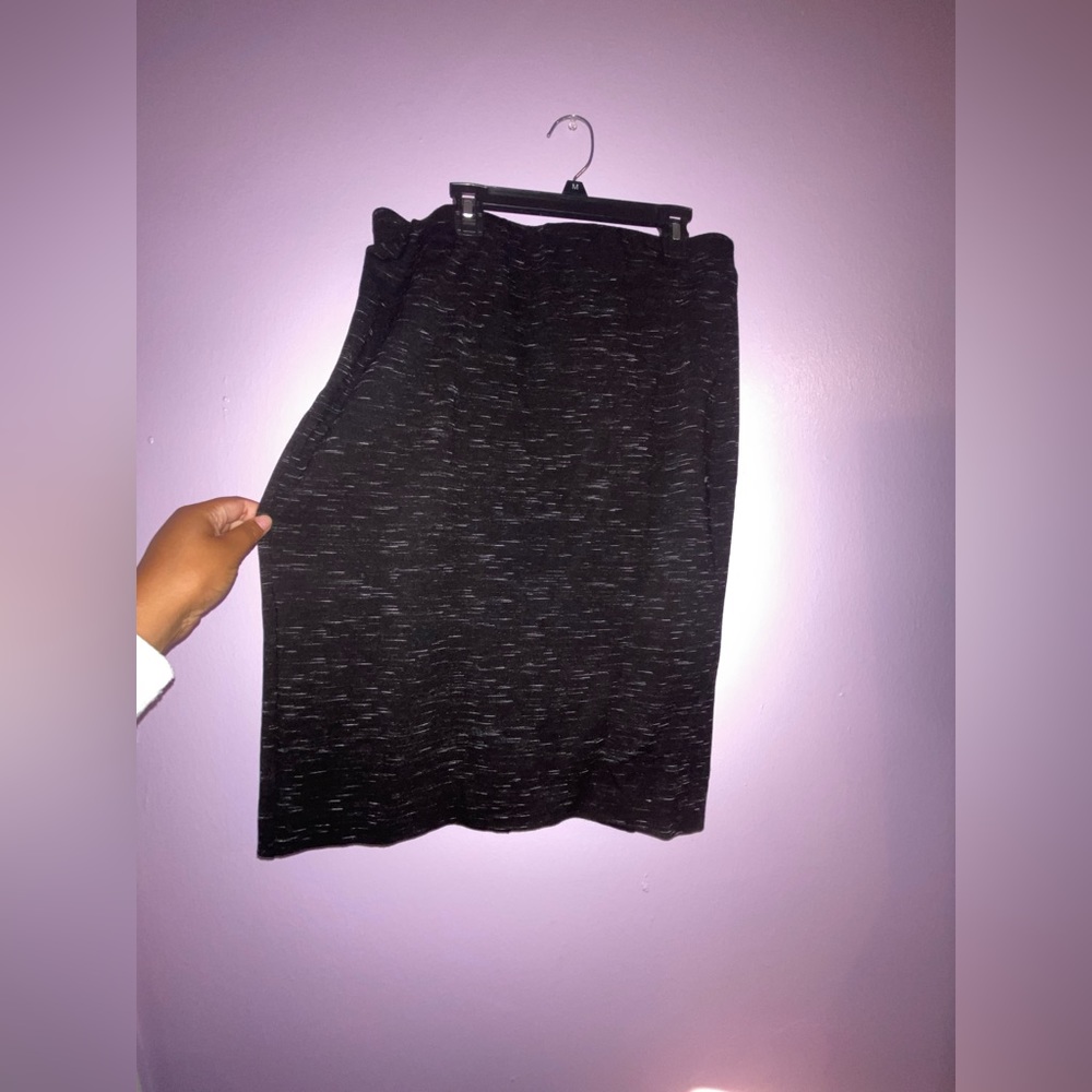 THALIAN BLACK AND GREY PENCIL SKIRT
